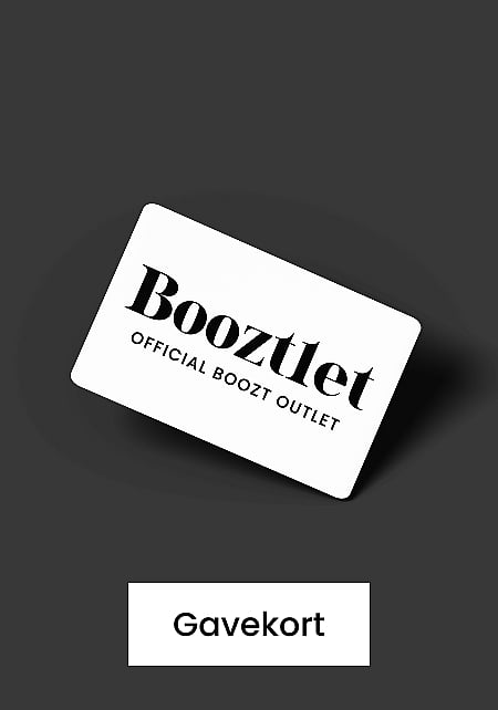 Hvid gaveæske med et blåt bånd og en sløjfe, der indeholder et sort Booztlet.com-gavekort. Teksten nedenfor lyder: »Gavekort«