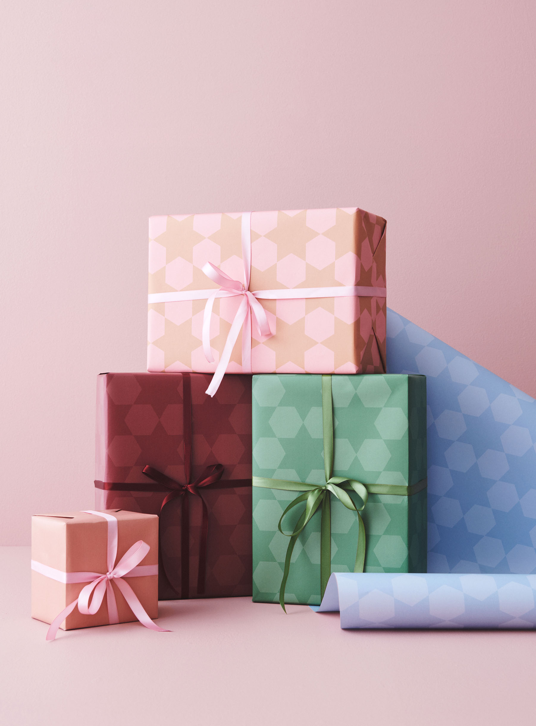 7-ways-to-buy-gifts-with-meaning