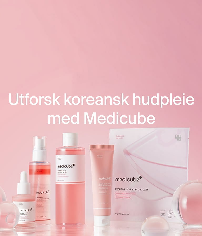 Medicube rosa hudpleieprodukter (serum, toner, krem, maske) på en rosa bakgrunn.