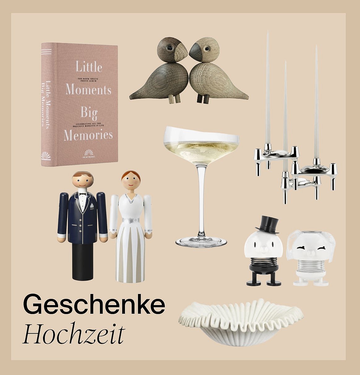 Hochzeitsgeschenke: ein Fotoalbum, Holzvögel, ein Sektglas, ein Kandelaber und verschiedene Brautpaarfiguren.