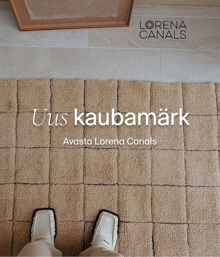 Jalad valgetes kingades beežil reljeefsete ruutudega vaibal. Tekst: "Avasta uus bränd Lorena Canals."