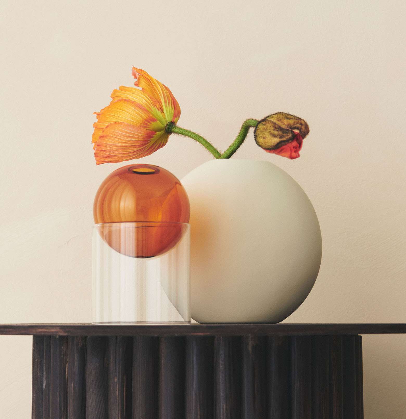 Sådan vælger du den rigtige vase til dine blomster